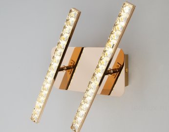 Светодиодный настенный светильник с хрусталем 90041/2 золото 