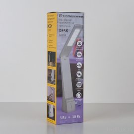 Настольная лампа с зарядкой Desk черный/серый (TL90450) - Настольная лампа с зарядкой Desk черный/серый (TL90450)