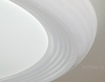 Потолочный светодиодный светильник с пультом 40013/1 LED белый 