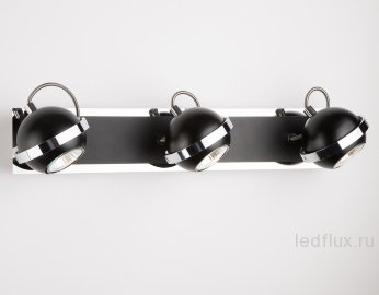 Настенный светильник с поворотными плафонами 20056/3 черный 