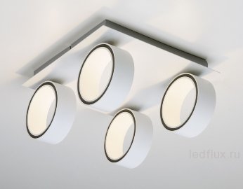 Светодиодный потолочный светильник с поворотными плафонами 20068/4 LED белый 